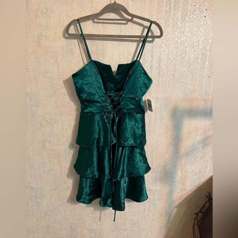 Altar’s State Tiered, Ruffled, Lace Up The Front, Emerald Green, Mini Dress Sz M